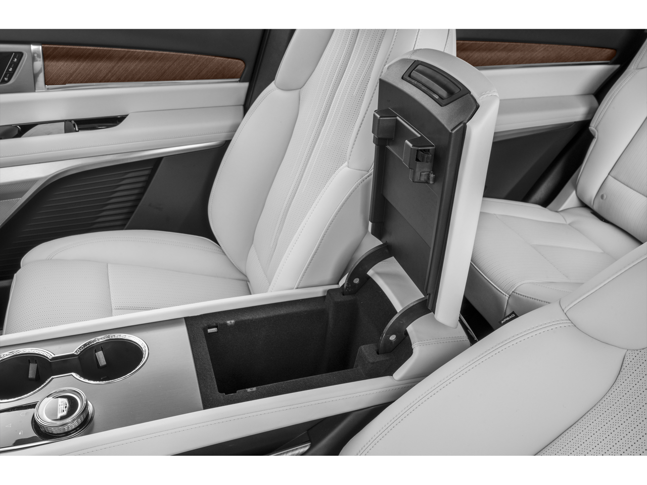 2026 Cadillac VISTIQ Base