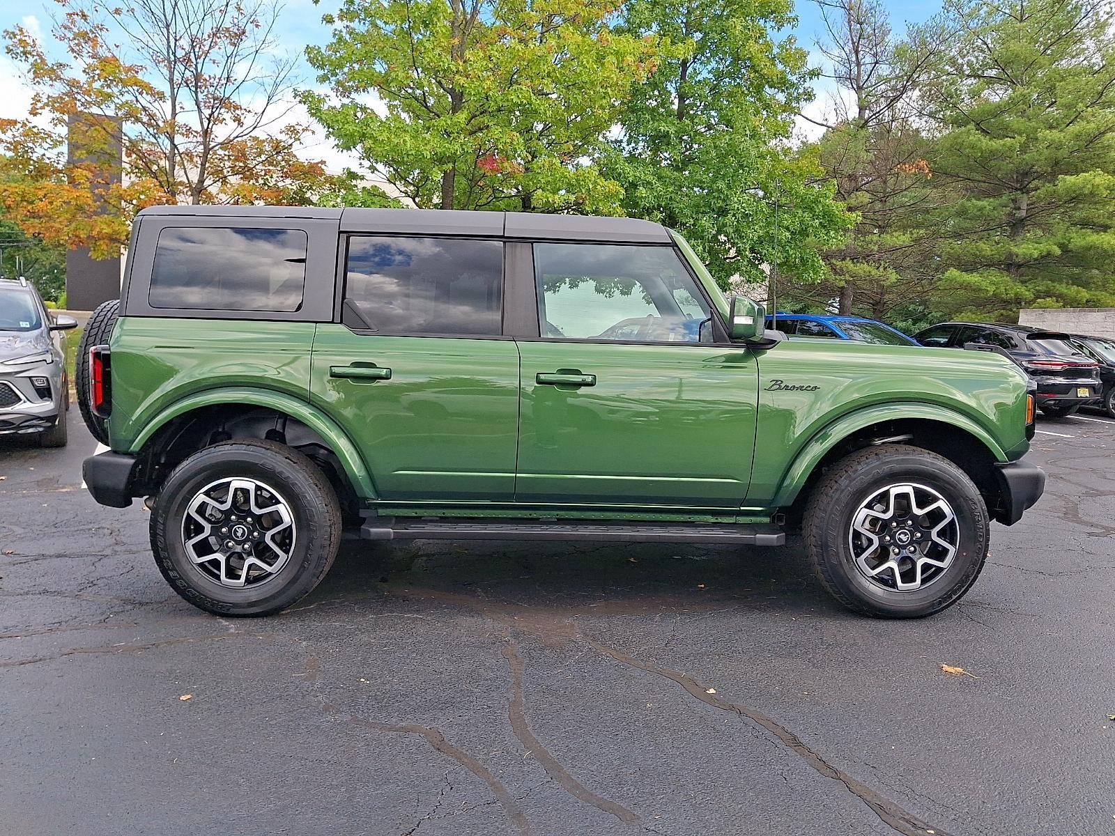 2022 Ford Bronco Base