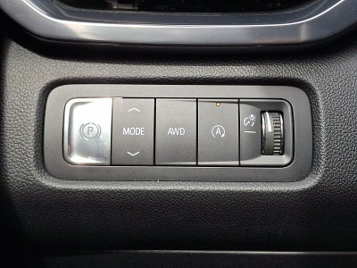 2025 GMC Acadia AT4