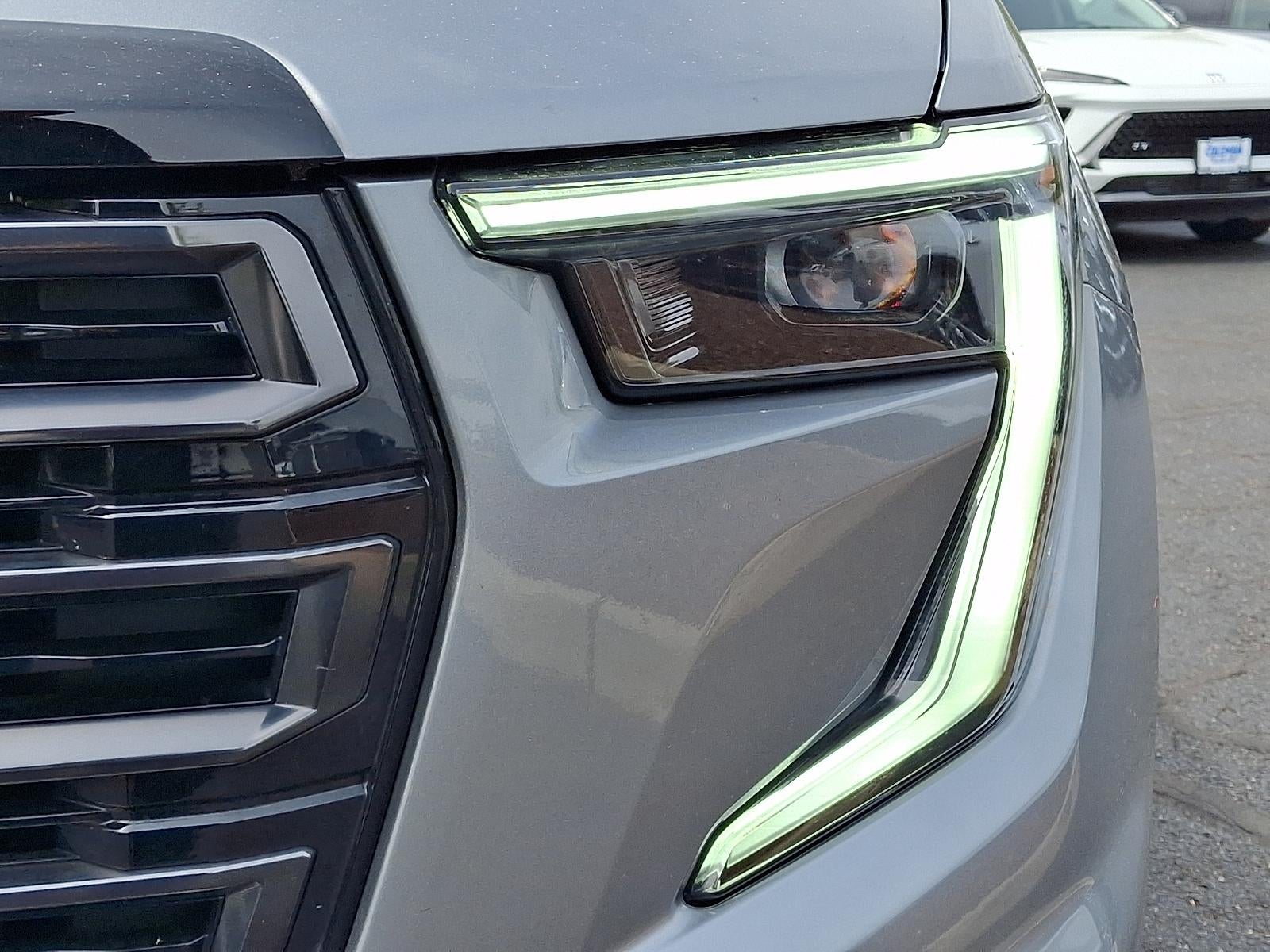 2025 GMC Acadia AT4