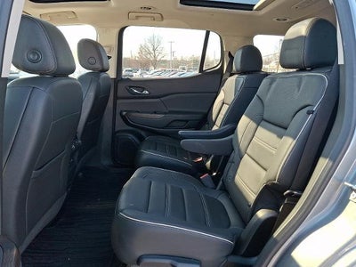 2023 GMC Acadia Base