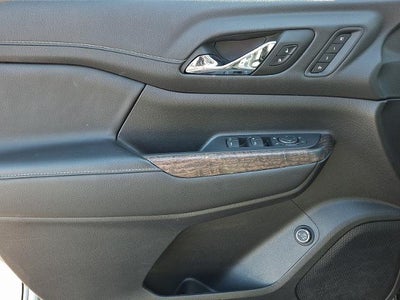 2023 GMC Acadia Base