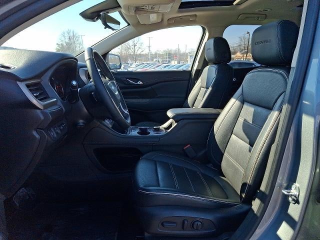 2023 GMC Acadia Base