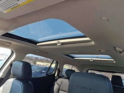 2023 GMC Acadia Base