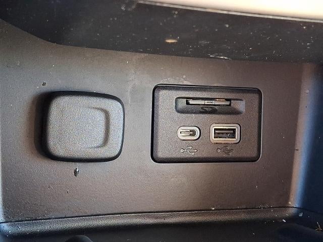 2023 GMC Acadia Base