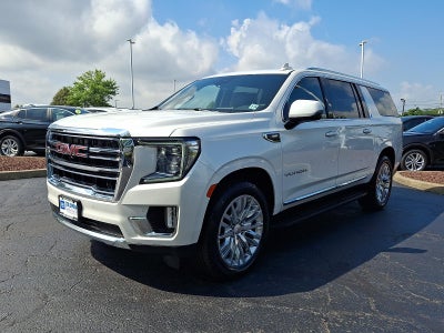 2023 GMC Yukon XL SLT