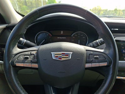 2021 Cadillac XT4 Luxury