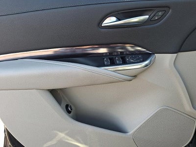 2022 Cadillac XT4 Luxury