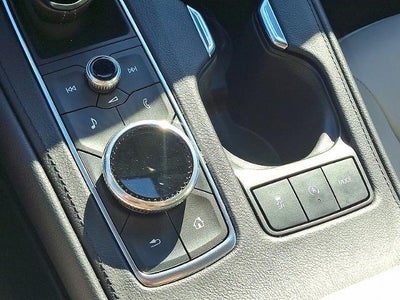 2022 Cadillac XT4 Luxury