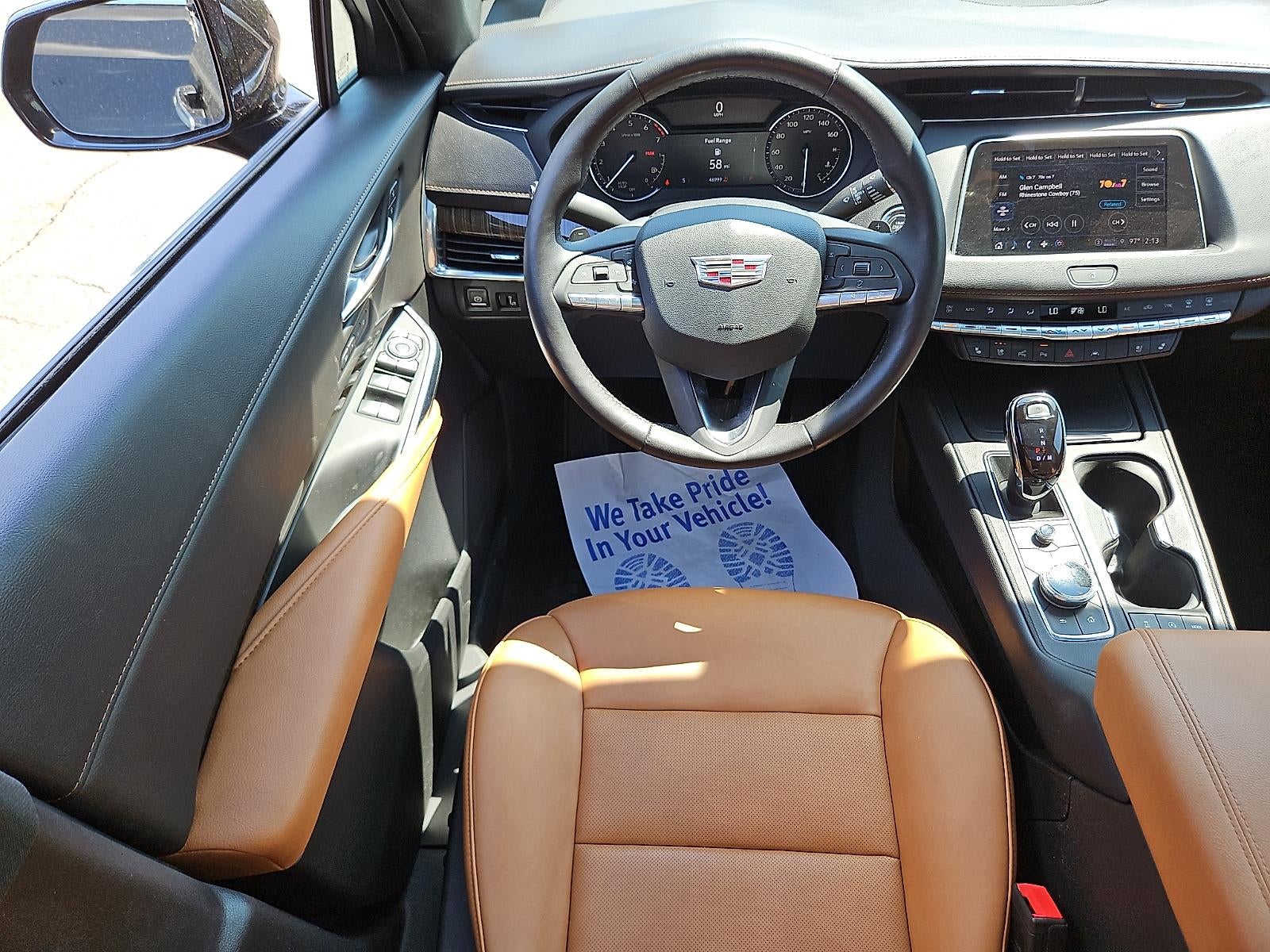 2022 Cadillac XT4 Premium Luxury