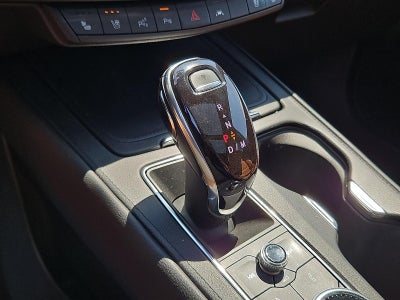 2022 Cadillac XT4 Premium Luxury