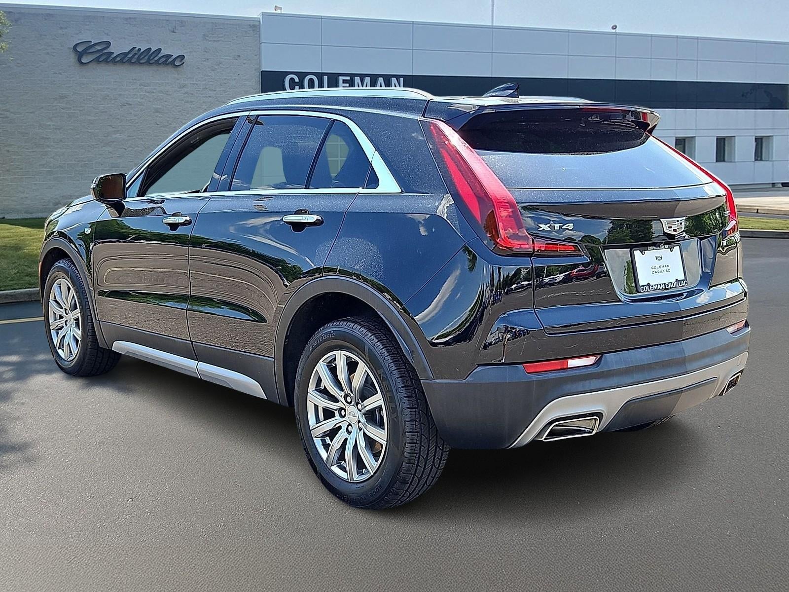 2022 Cadillac XT4 Premium Luxury