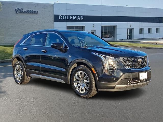 2022 Cadillac XT4 Premium Luxury