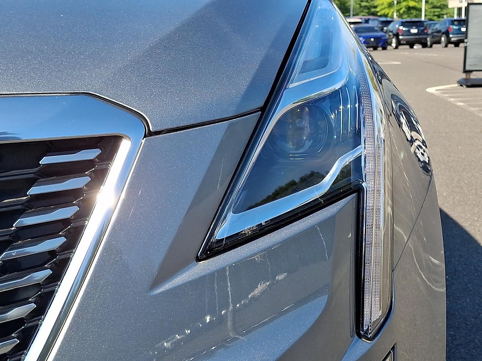 2023 Cadillac XT5 FWD Premium Luxury