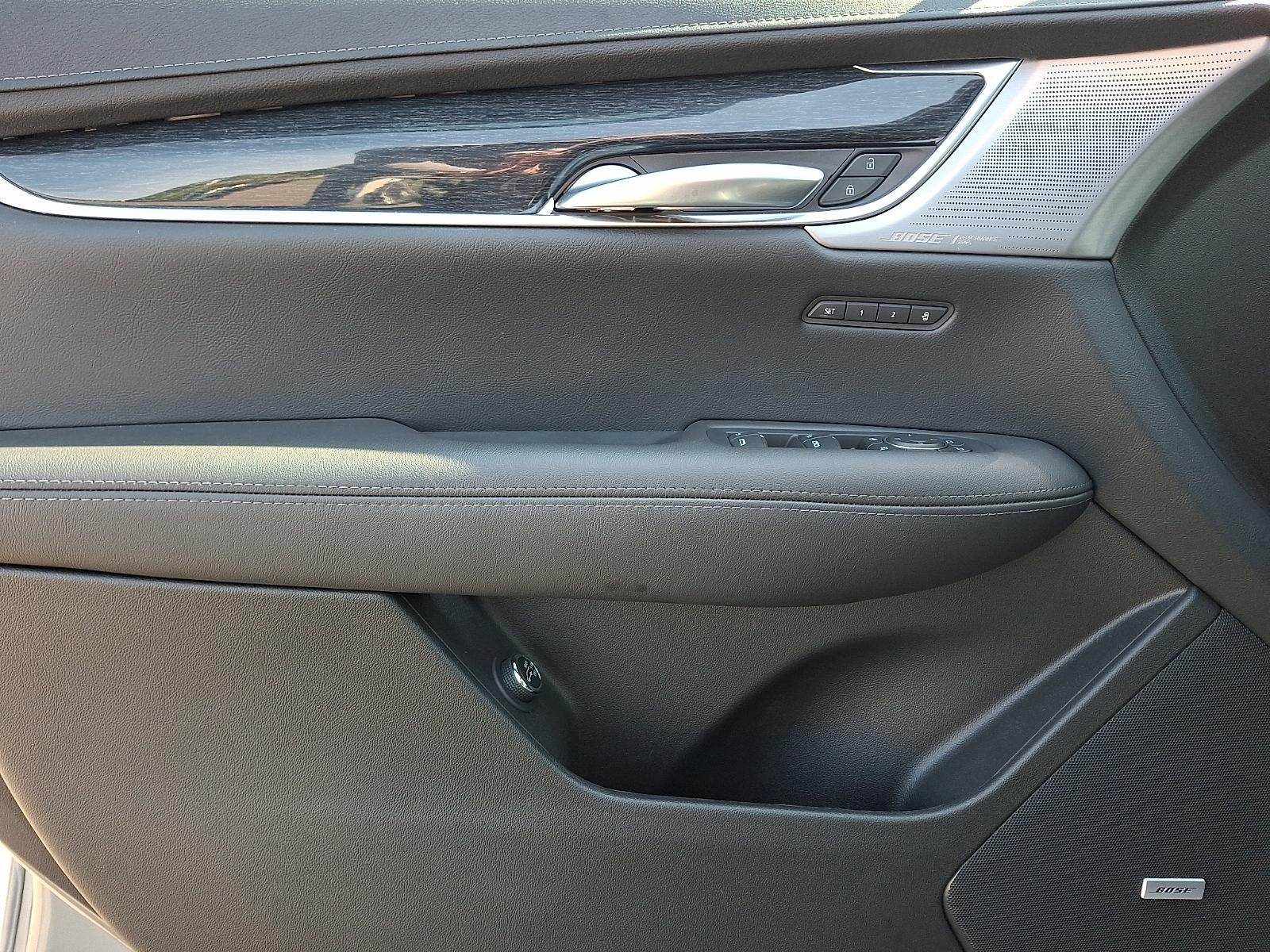 2023 Cadillac XT5 FWD Premium Luxury
