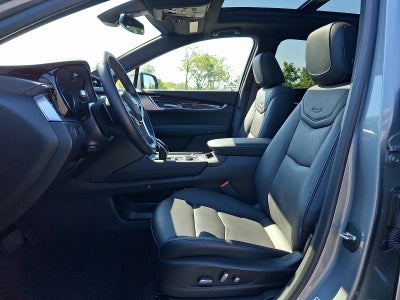 2023 Cadillac XT5 FWD Premium Luxury