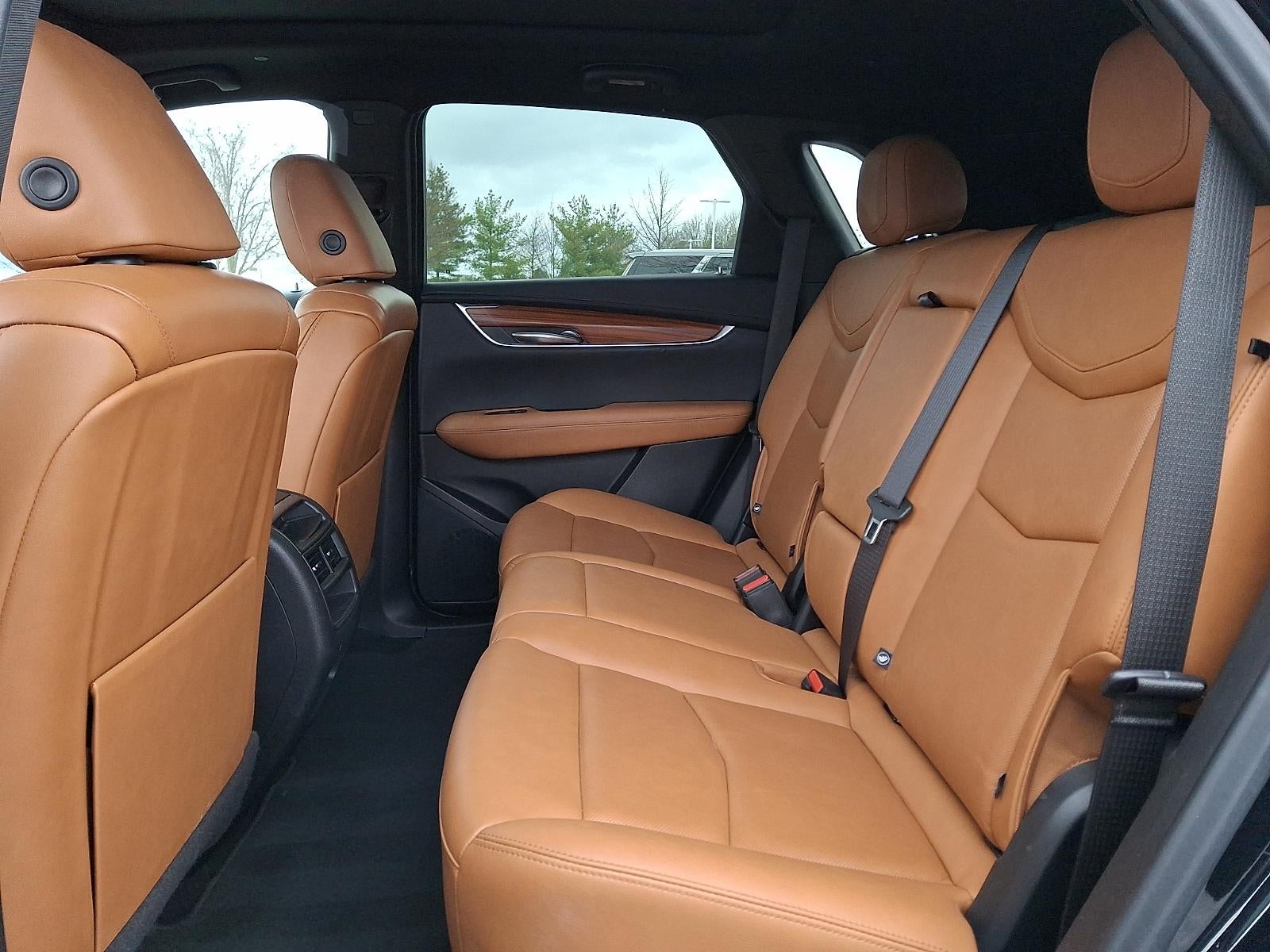 2022 Cadillac XT5 Premium Luxury