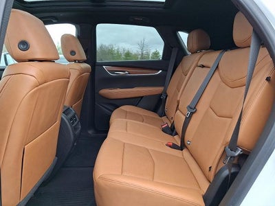 2022 Cadillac XT5 Premium Luxury