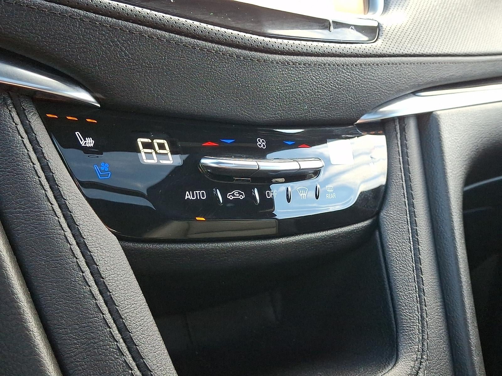 2023 Cadillac XT5 AWD Premium Luxury