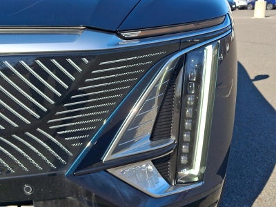 2025 Cadillac LYRIQ Luxury 1