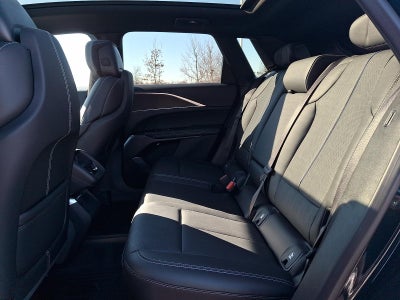 2025 Cadillac LYRIQ Luxury 1