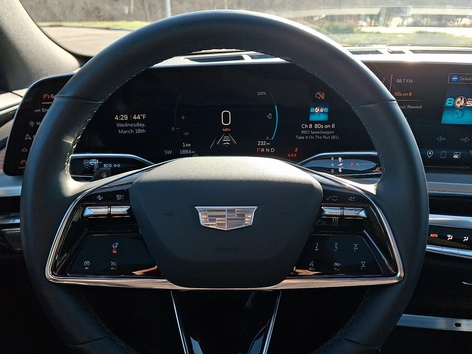 2025 Cadillac LYRIQ Luxury 1