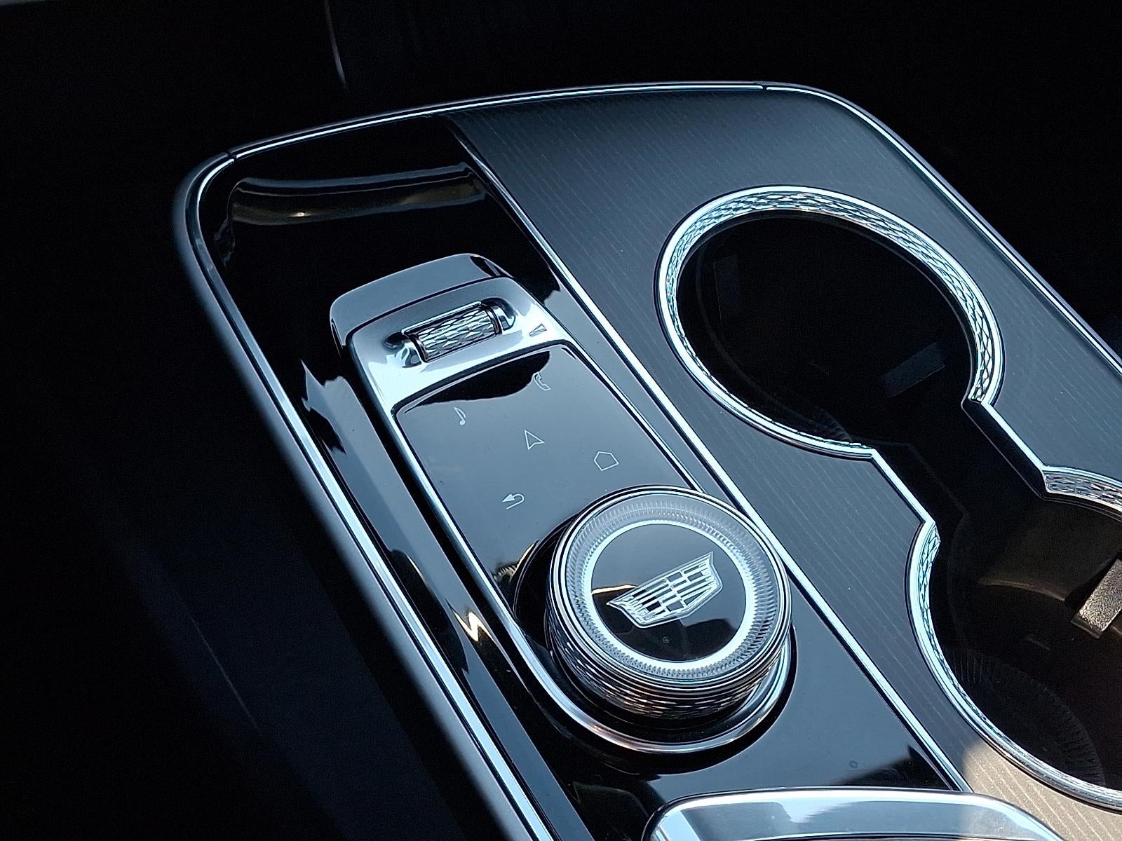 2025 Cadillac LYRIQ Luxury 1