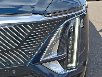 2024 Cadillac LYRIQ Luxury 1