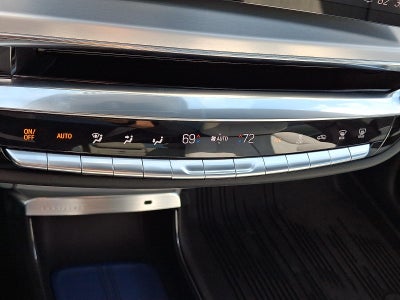 2024 Cadillac LYRIQ Luxury 1