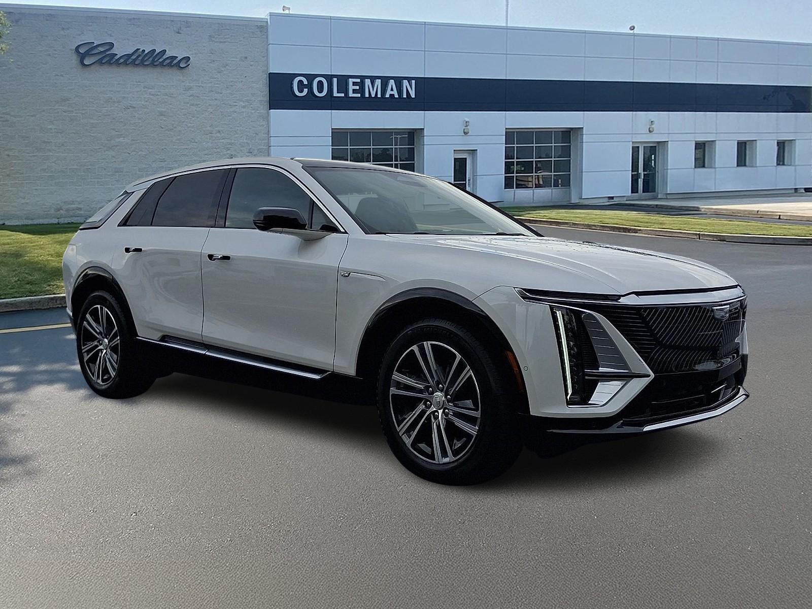 2024 Cadillac LYRIQ Luxury 1