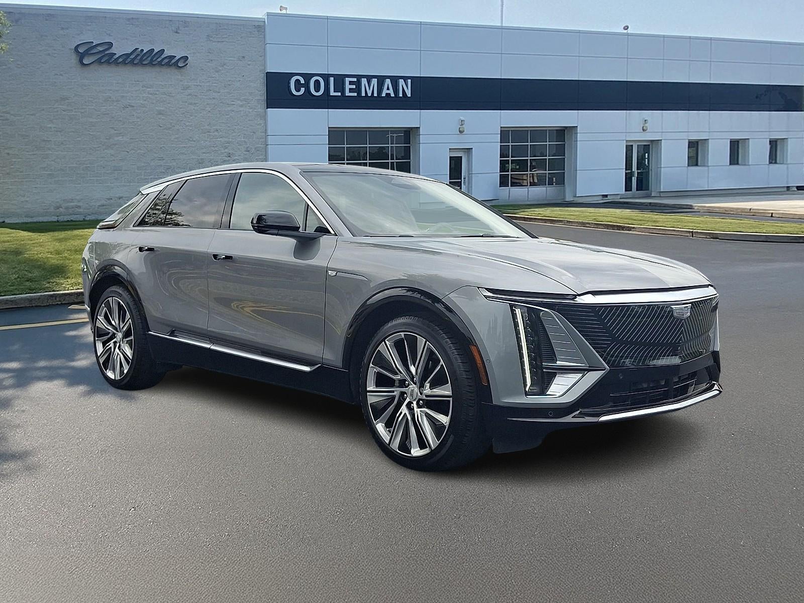 2025 Cadillac LYRIQ Luxury 3
