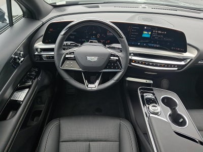 2025 Cadillac LYRIQ Luxury 3