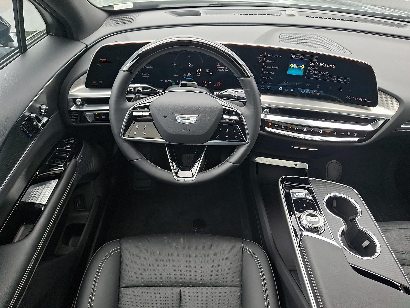 2025 Cadillac LYRIQ Luxury 3