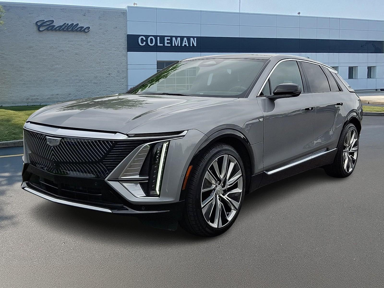 2025 Cadillac LYRIQ Luxury 3