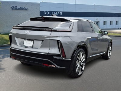 2025 Cadillac LYRIQ Luxury 3