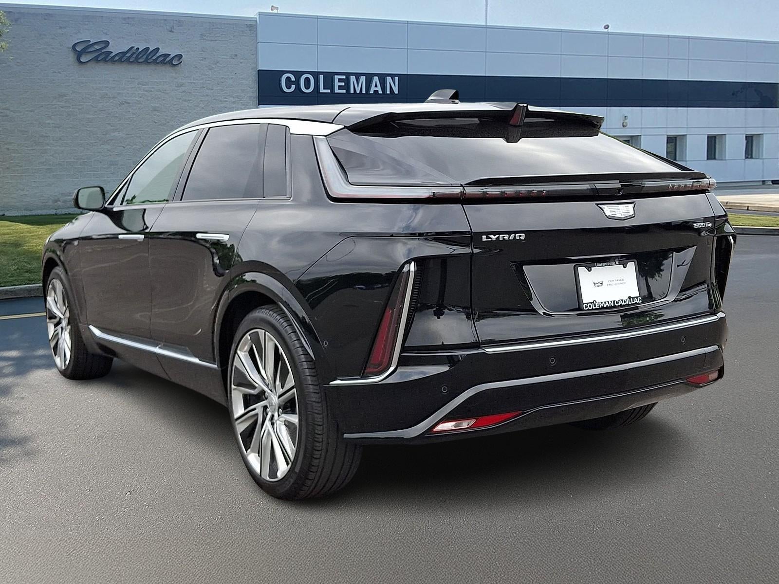 2025 Cadillac LYRIQ Luxury 3