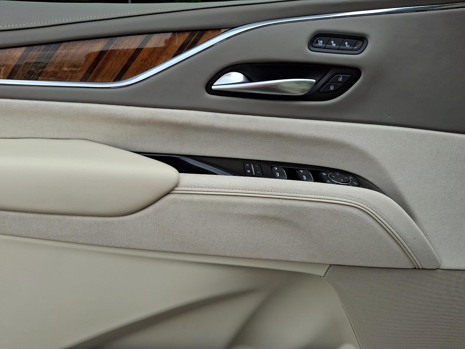 2024 Cadillac Escalade ESV Sport Platinum