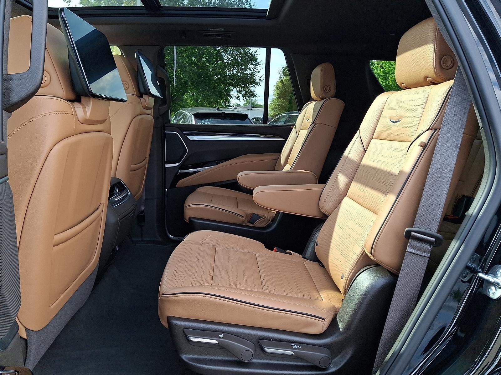 2025 Cadillac Escalade Premium Luxury