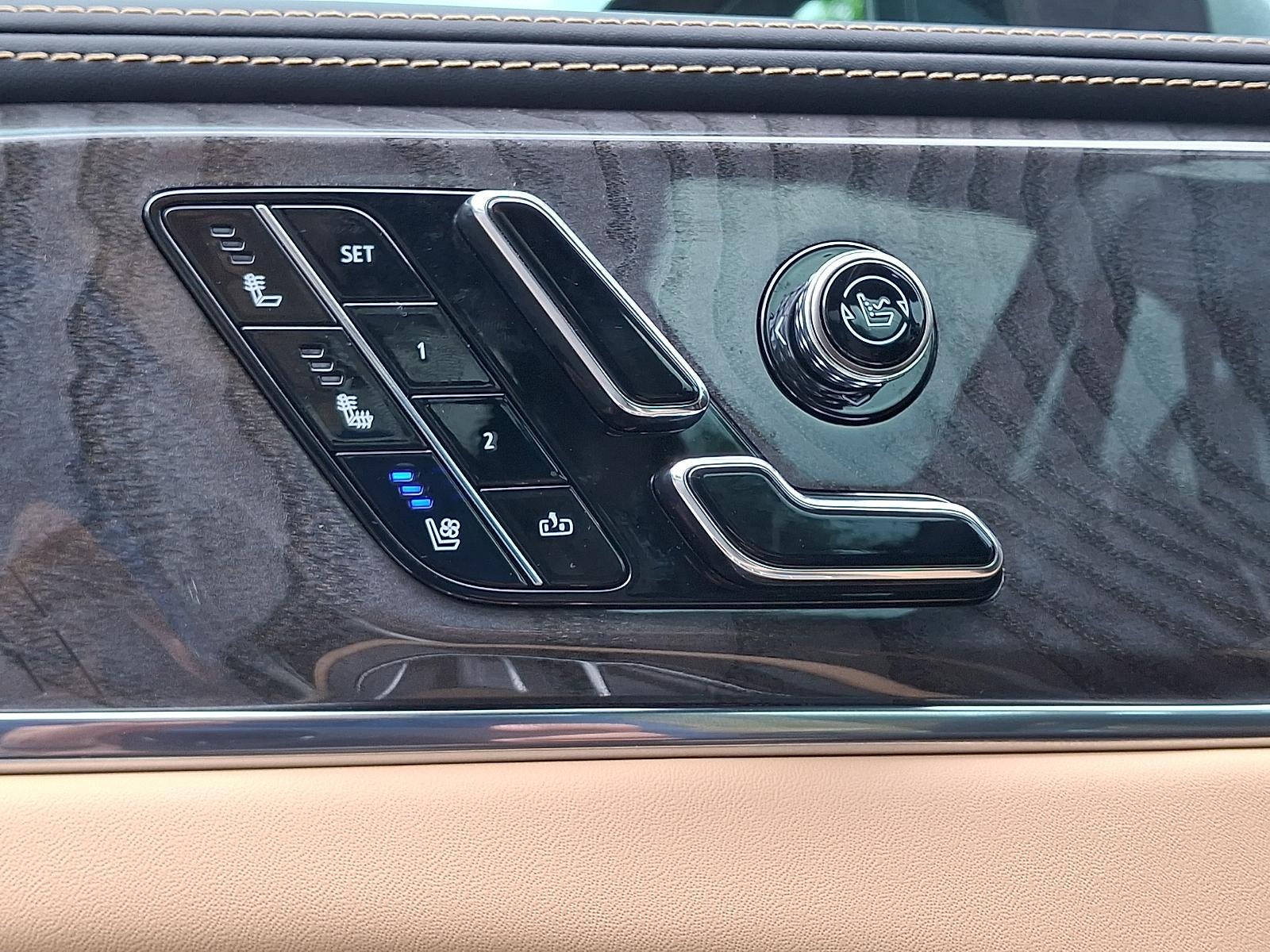 2025 Cadillac ESCALADE IQ Luxury 2
