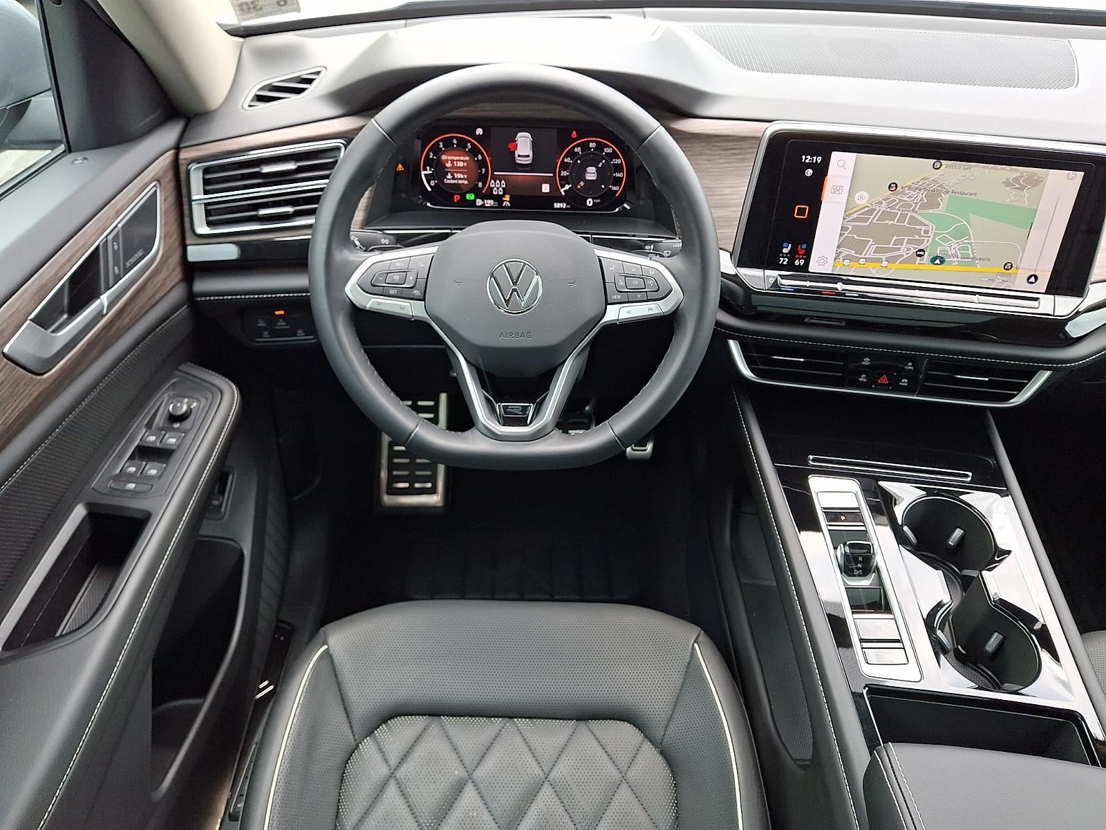 2025 Volkswagen Atlas 2.0T SEL Premium R-Line
