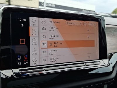 2025 Volkswagen Atlas 2.0T SEL Premium R-Line