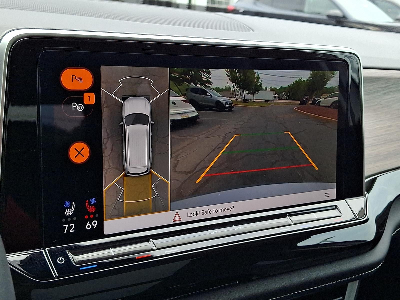 2025 Volkswagen Atlas 2.0T SEL Premium R-Line