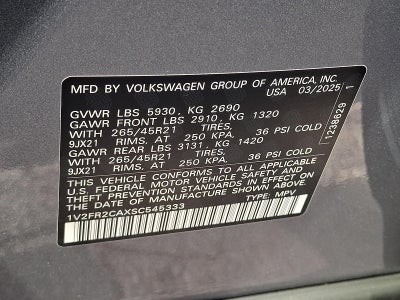 2025 Volkswagen Atlas 2.0T SEL Premium R-Line