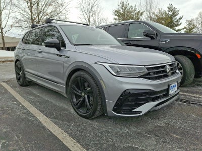2024 Volkswagen Tiguan SE R-Line Black