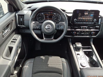 2023 Nissan Pathfinder Rock Creek 4WD