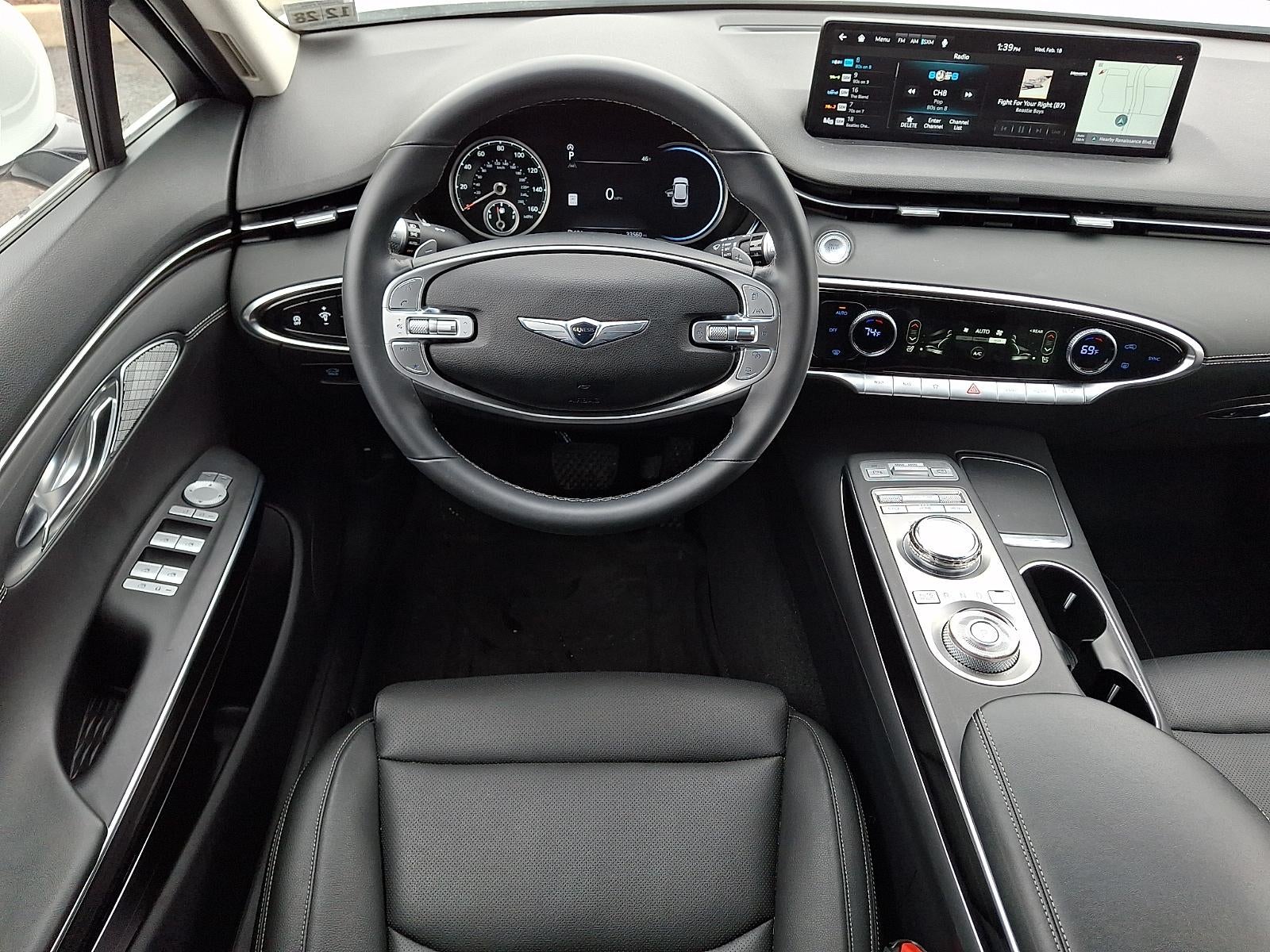 2024 Genesis GV70 2.5T