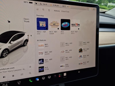 2023 Tesla Model Y Base