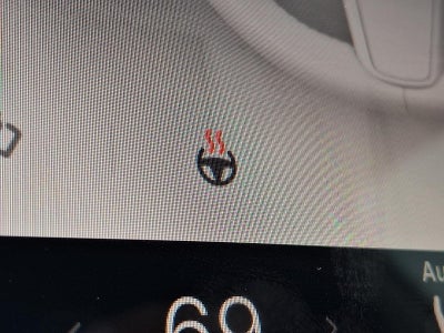 2023 Tesla Model Y Base
