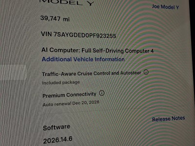 2023 Tesla Model Y Base