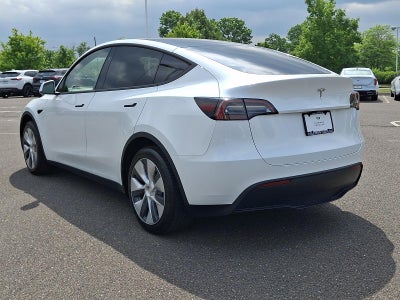 2023 Tesla Model Y Base